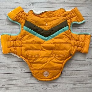 Yellow winter puffer coat dogs XL retro